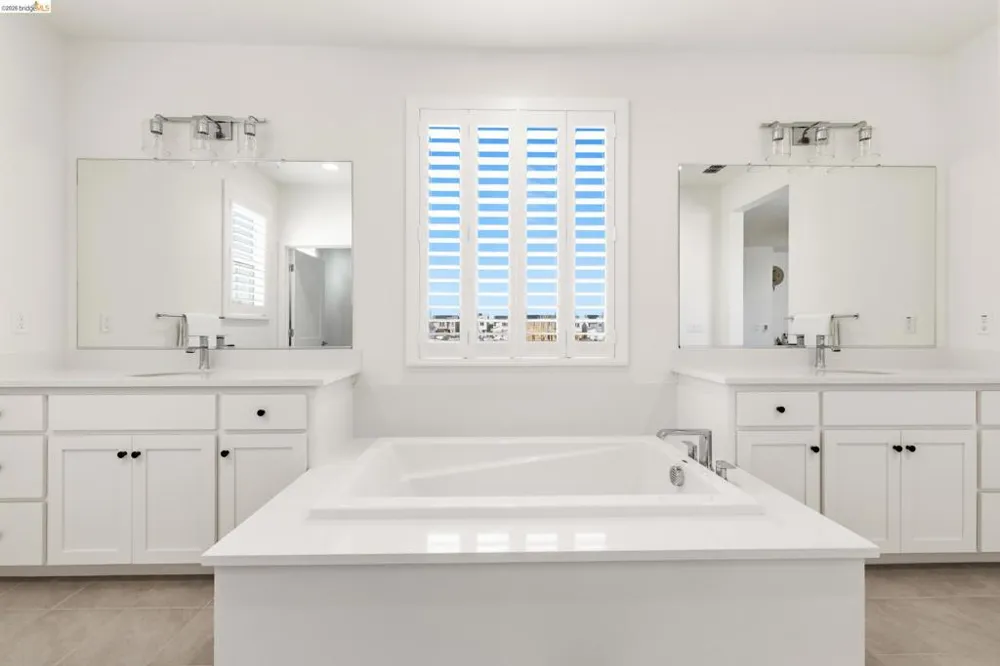 2225 Delta View Ave Sacramento, CA 95832