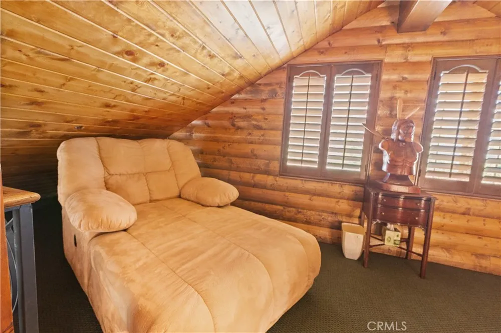 1870 Oak Springs Valley Road Wrightwood, CA 92397