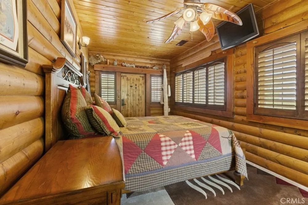 1870 Oak Springs Valley Road Wrightwood, CA 92397