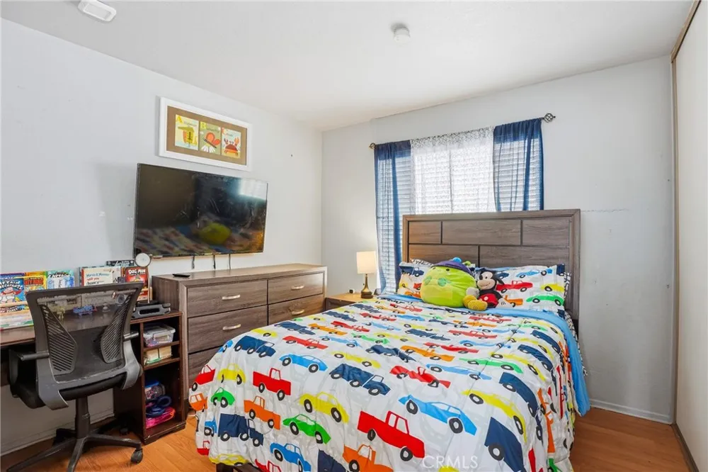 6011 Sandpiper Palmdale, CA 93552
