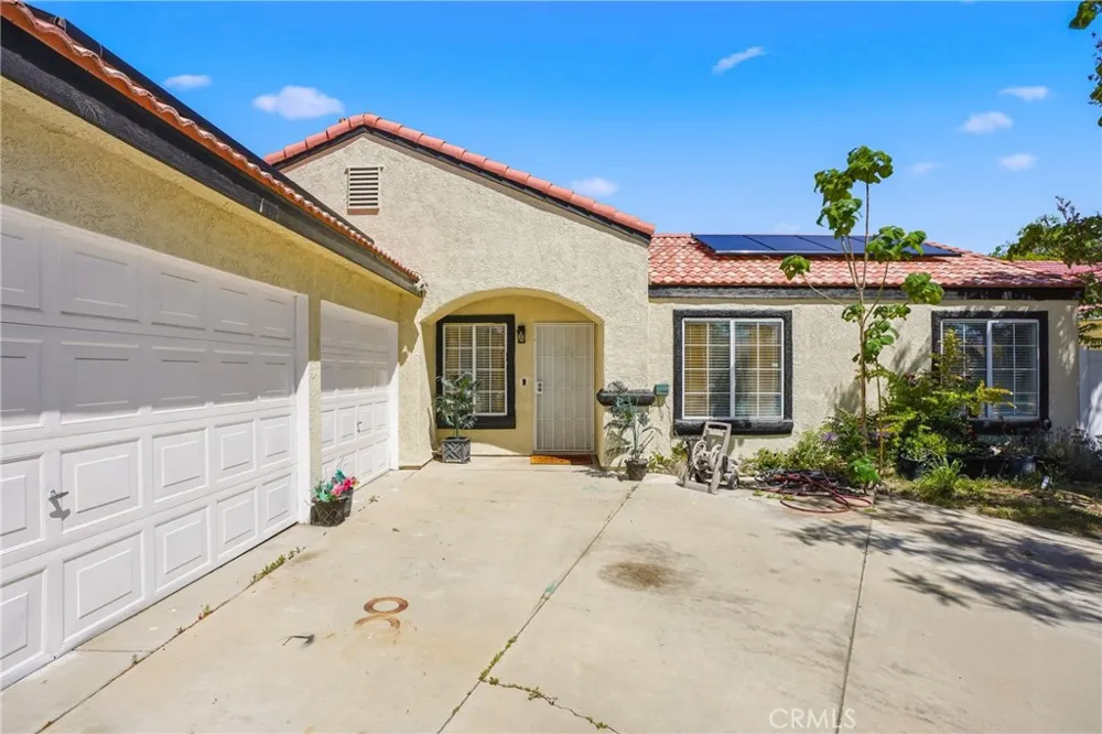6011 Sandpiper Palmdale, CA 93552