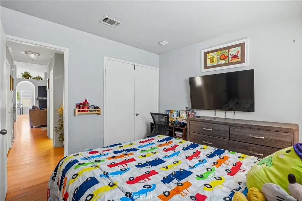 6011 Sandpiper Palmdale, CA 93552
