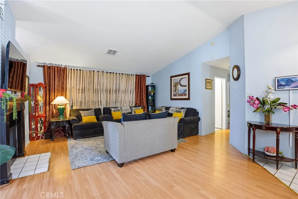 6011 Sandpiper Palmdale, CA 93552