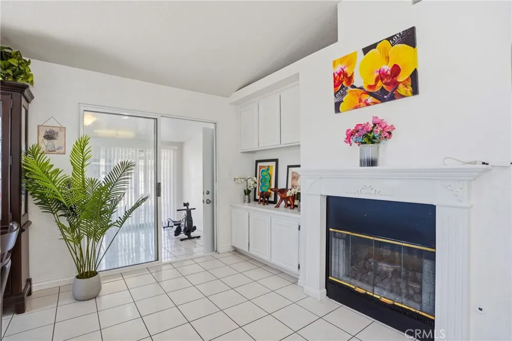 6011 Sandpiper Palmdale, CA 93552