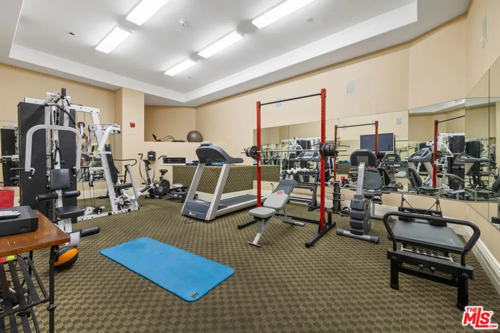 16123 W Sunset Boulevard #103 Pacific Palisades, CA 90272