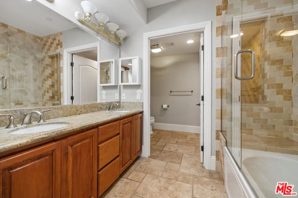 16123 W Sunset Boulevard #103 Pacific Palisades, CA 90272