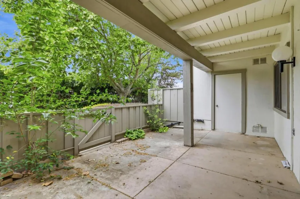 5492 Cribari San Jose, CA 95135