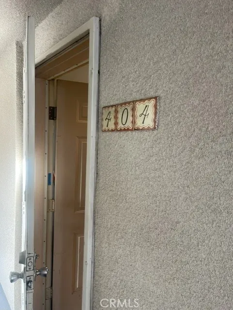 7018 Rita Ave # 404 Huntington Park, CA 90255