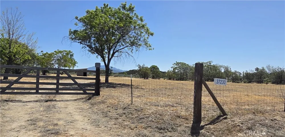 37230 Bautista Canyon Anza, CA 92539