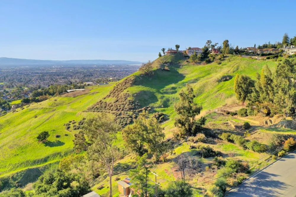 807 Boulder Drive San Jose, CA 95132