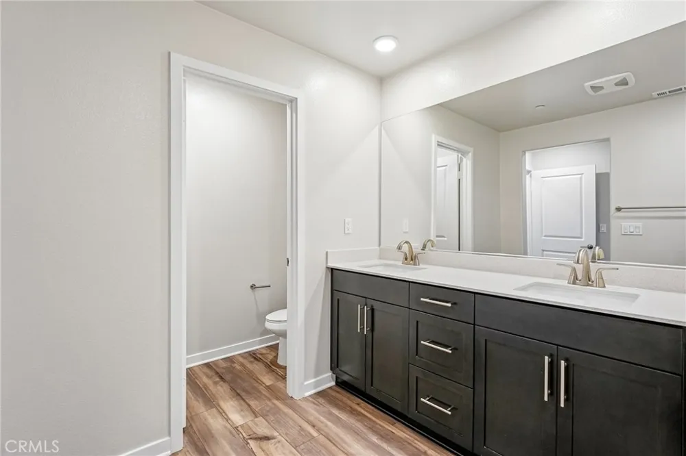 9524 Hannah Way Riverside, CA 92503