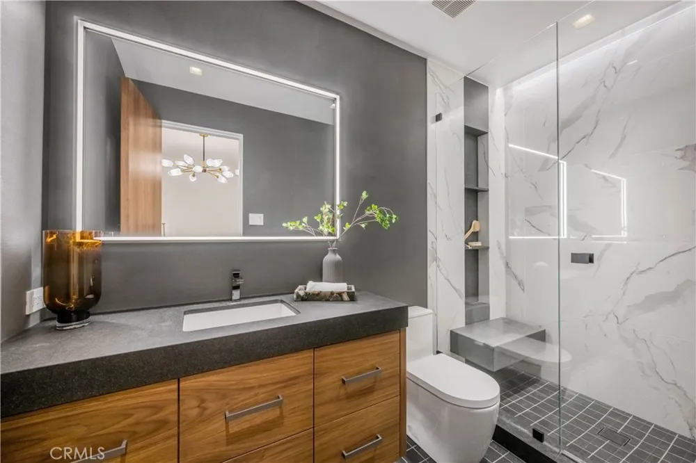 2516 Ocean Boulevard Corona del Mar, CA 92625
