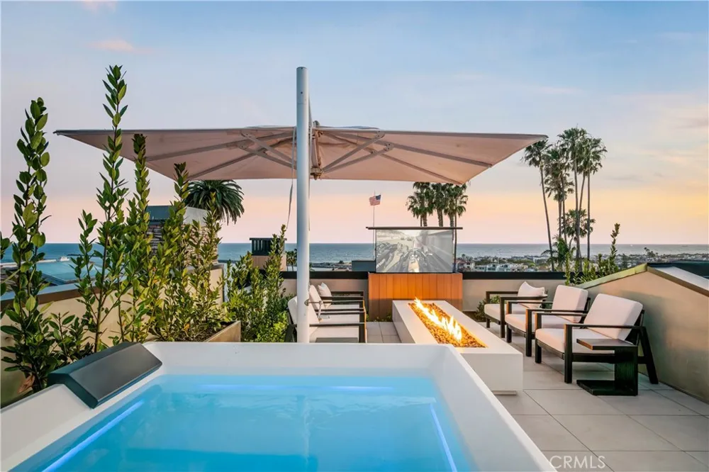 2516 Ocean Boulevard Corona del Mar, CA 92625