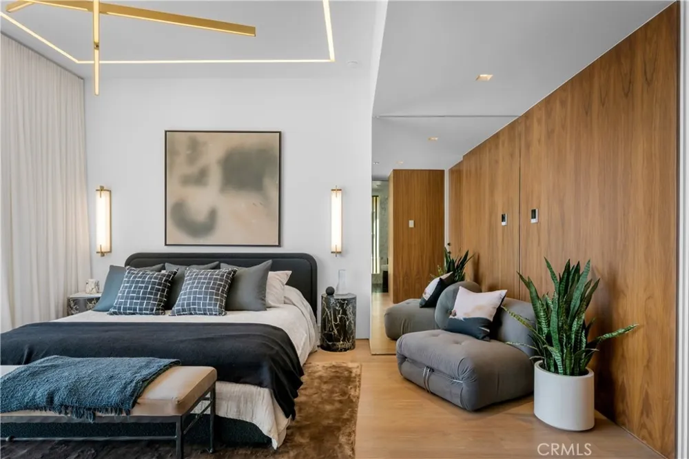 2516 Ocean Boulevard Corona del Mar, CA 92625