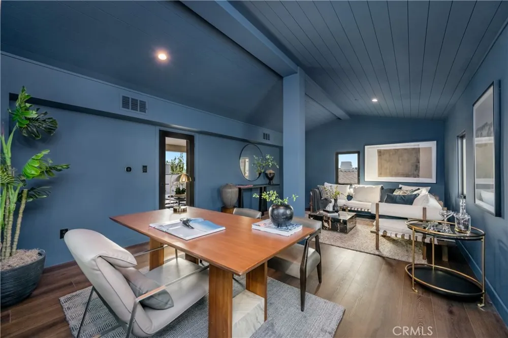 2516 Ocean Boulevard Corona del Mar, CA 92625