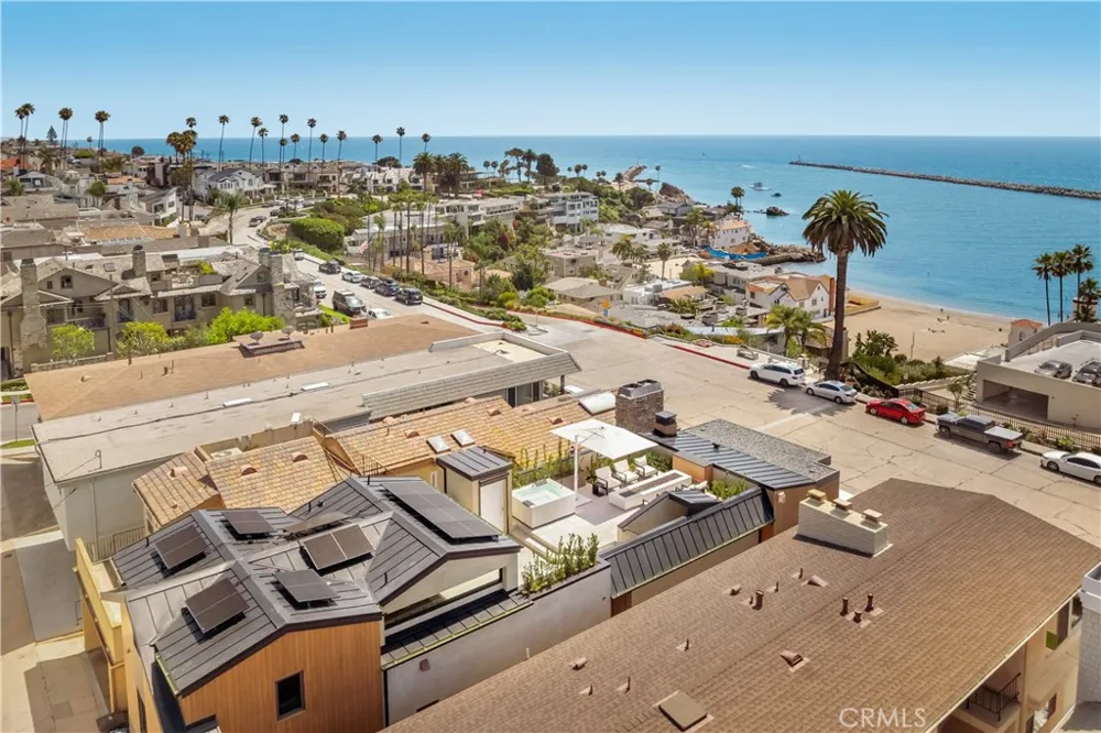 2516 Ocean Boulevard Corona del Mar, CA 92625