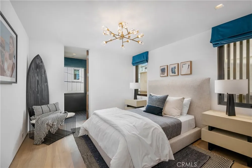 2516 Ocean Boulevard Corona del Mar, CA 92625