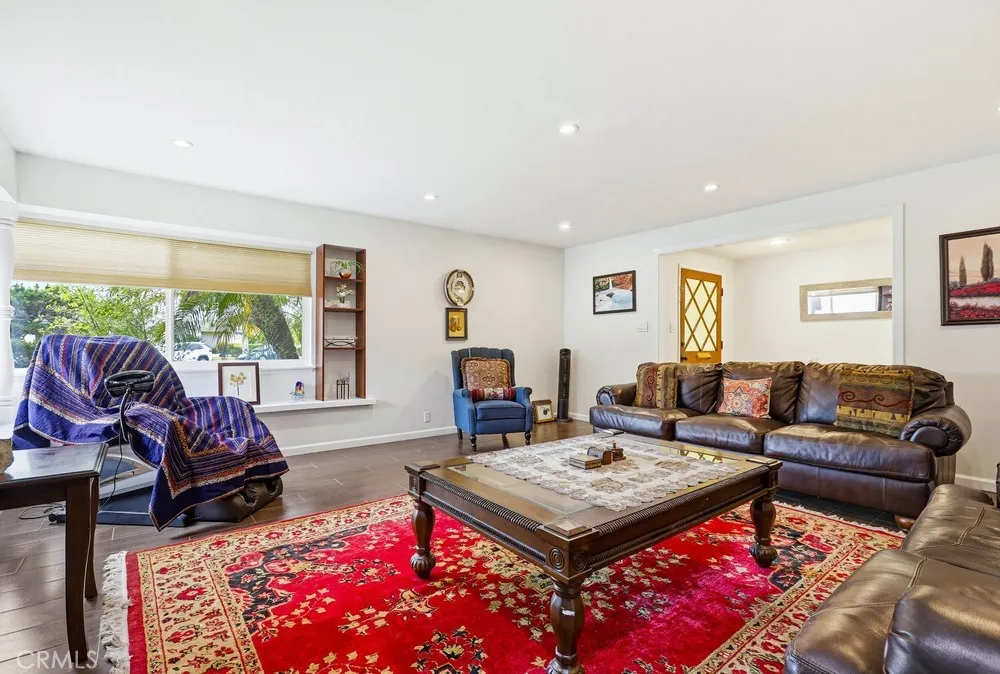 500 Hanover Anaheim, CA 92801
