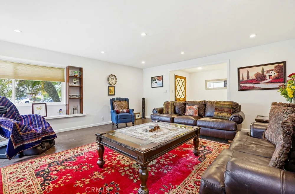 500 Hanover Anaheim, CA 92801