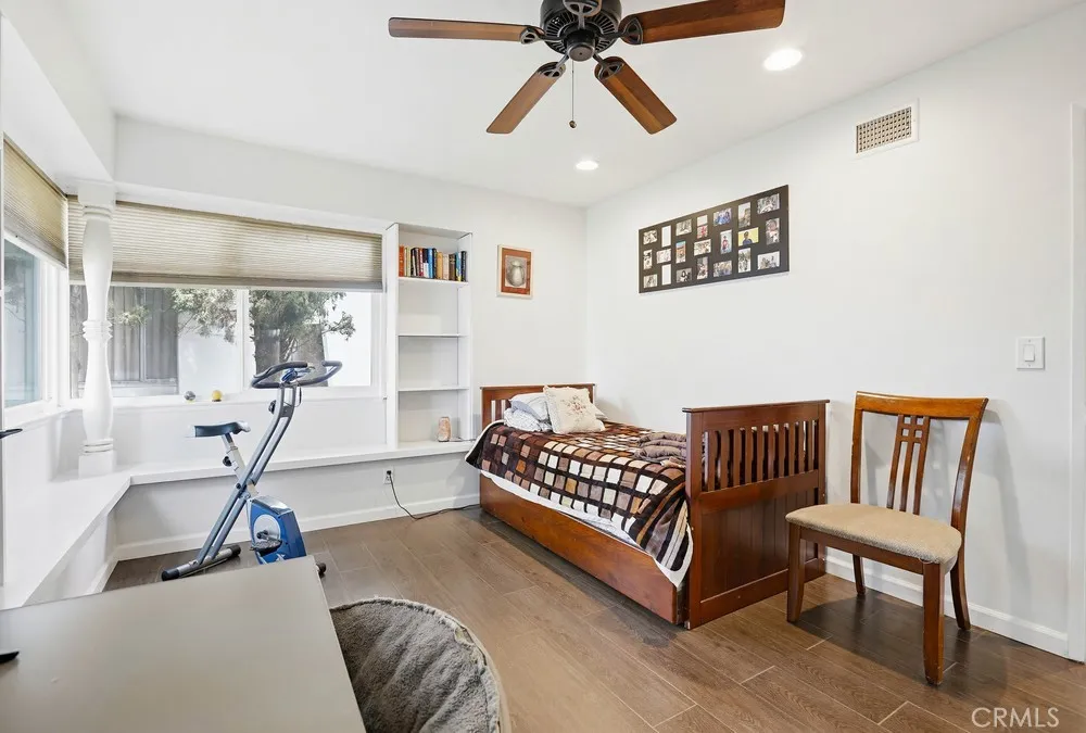 500 Hanover Anaheim, CA 92801