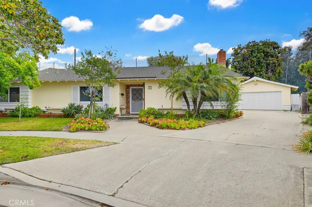 500 Hanover Anaheim, CA 92801