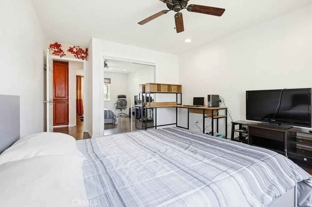 500 Hanover Anaheim, CA 92801