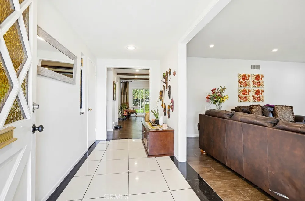 500 Hanover Anaheim, CA 92801