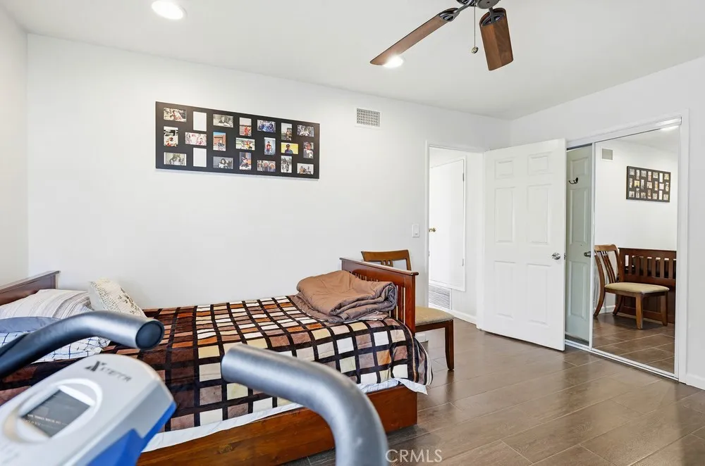 500 Hanover Anaheim, CA 92801