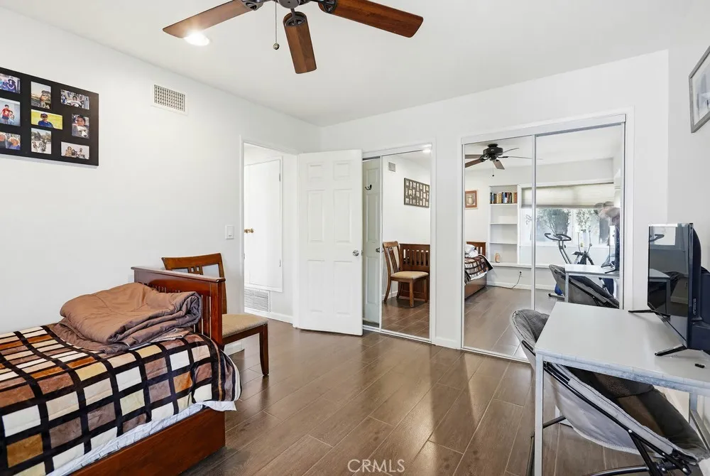 500 Hanover Anaheim, CA 92801