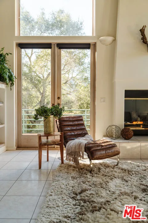 229 Muerdago Road Topanga, CA 90290