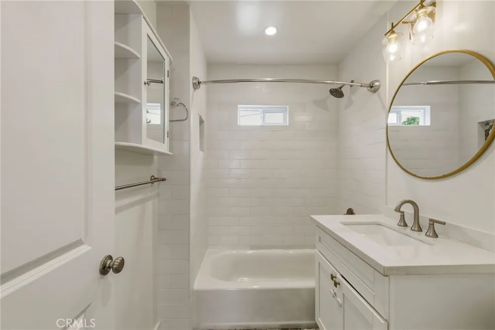 826 Oro San Pedro, CA 90731