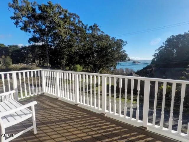 45180 Headlands Drive Little River, CA 95456