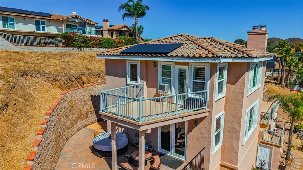 22175 Crusader Canyon Lake, CA 92587