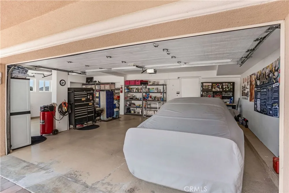 22175 Crusader Canyon Lake, CA 92587