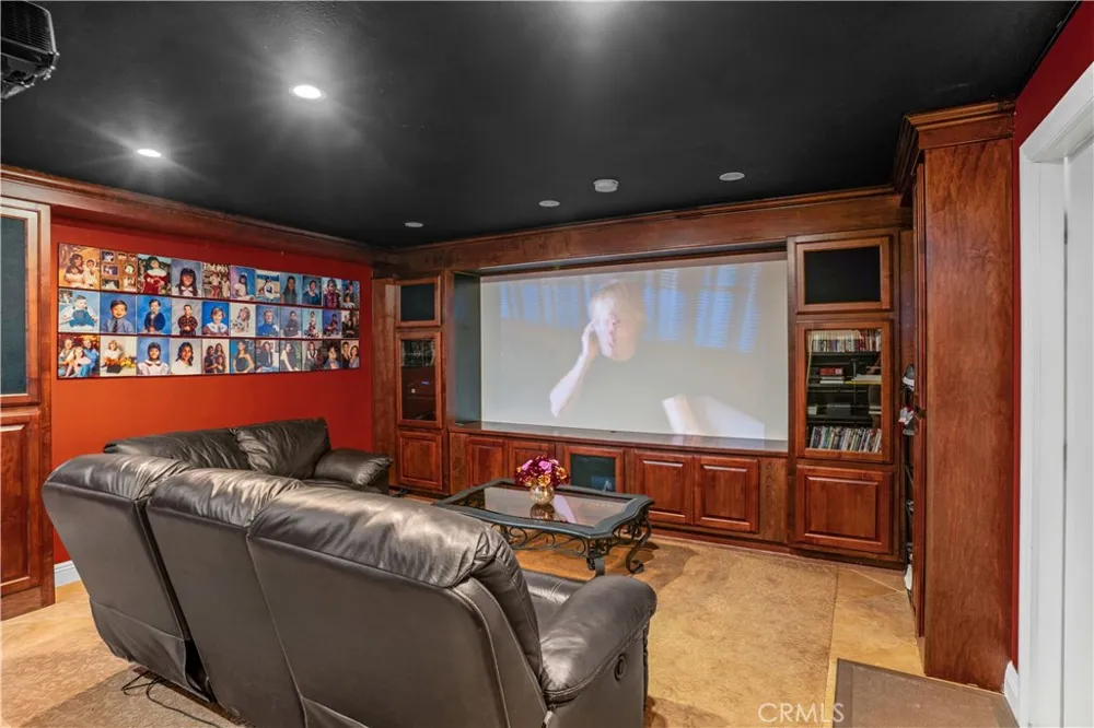 22175 Crusader Canyon Lake, CA 92587