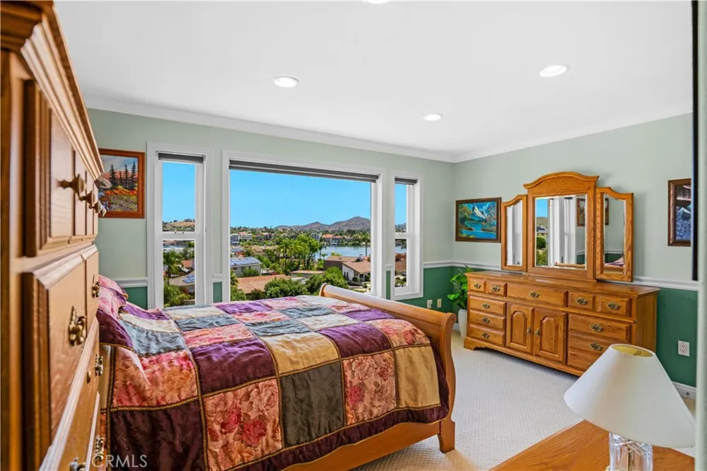 22175 Crusader Canyon Lake, CA 92587