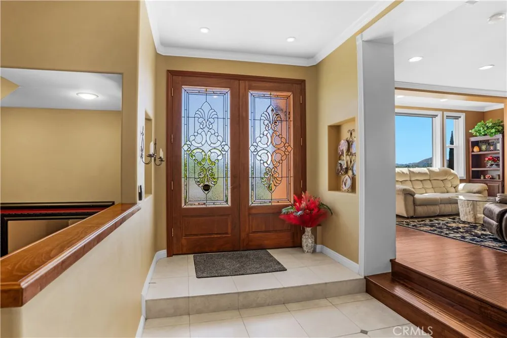 22175 Crusader Canyon Lake, CA 92587