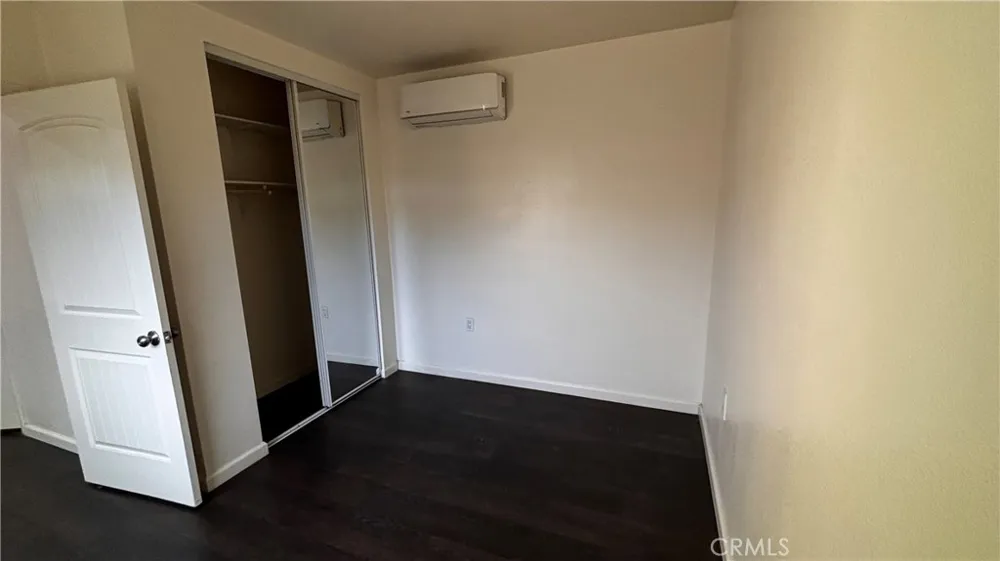 7922 Lindley Reseda, CA 91335