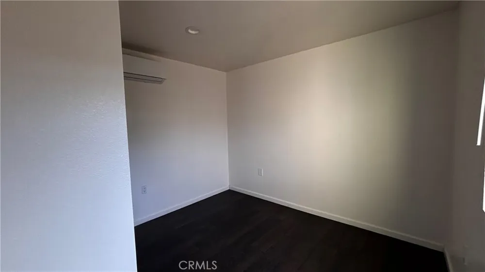 7922 Lindley Reseda, CA 91335