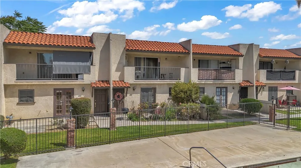 17439 Virginia Bellflower, CA 90706