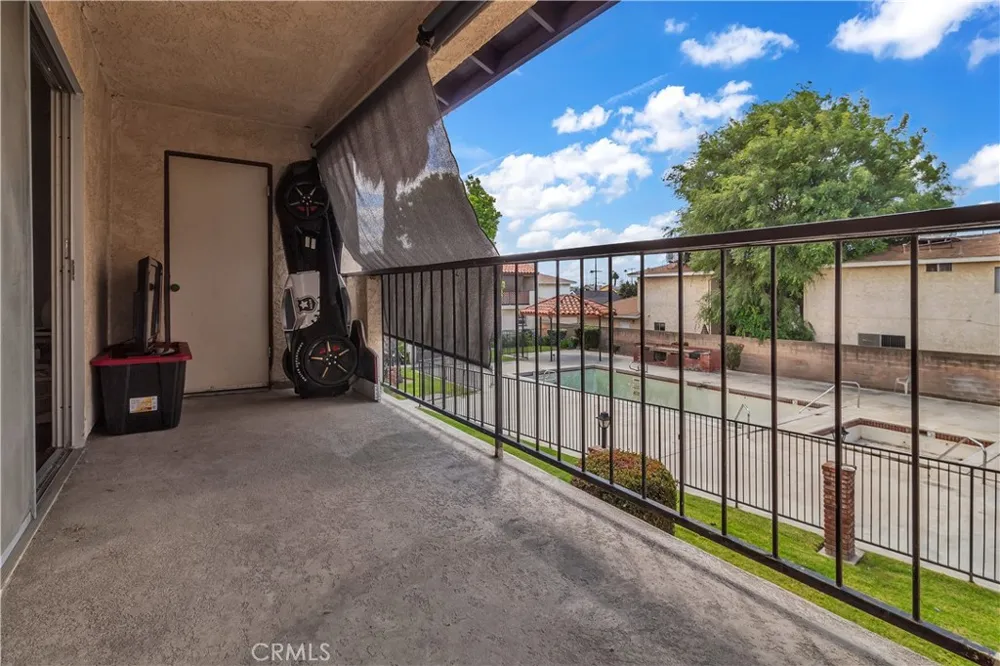 17439 Virginia Bellflower, CA 90706