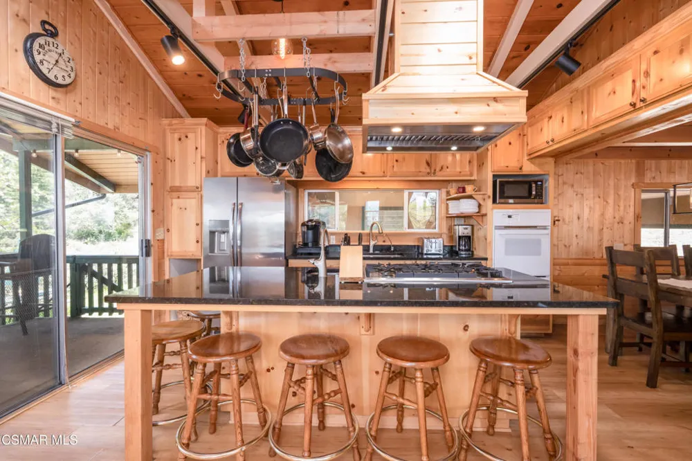 56401 Marina View Way Bass Lake, CA 93604