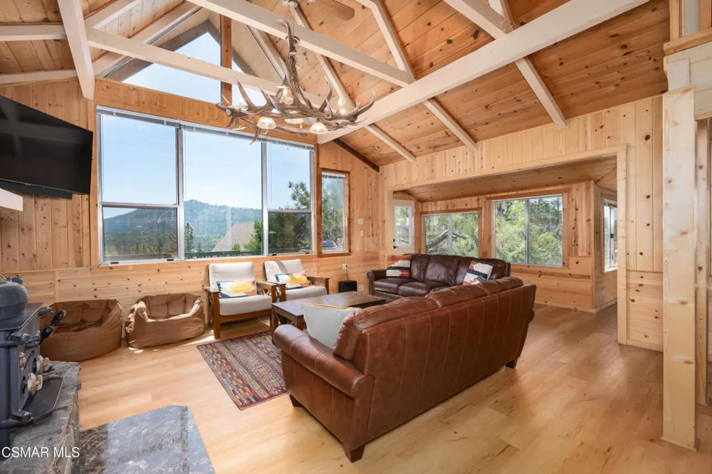 56401 Marina View Way Bass Lake, CA 93604