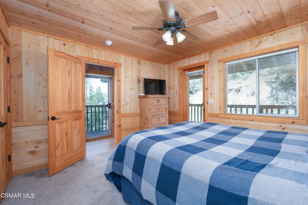 56401 Marina View Way Bass Lake, CA 93604