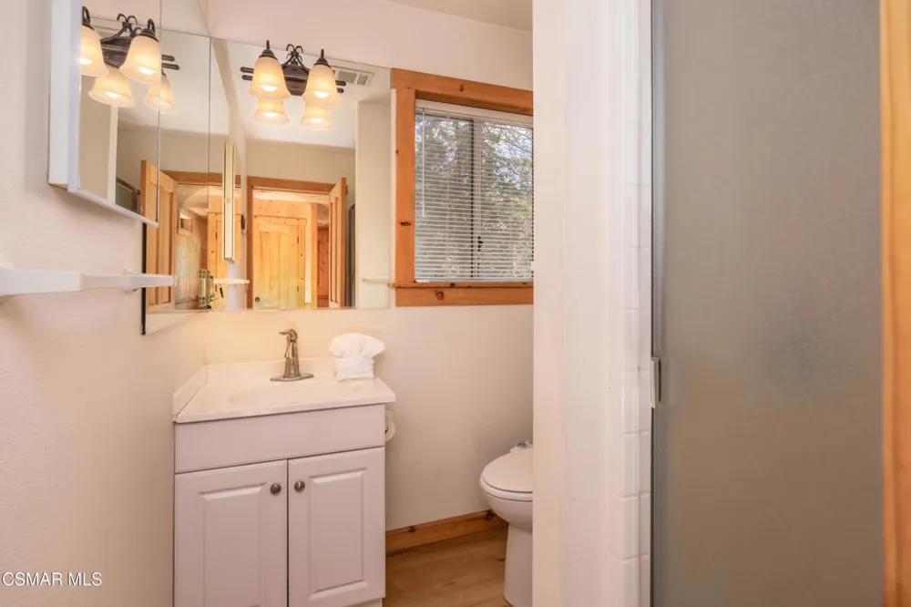 56401 Marina View Way Bass Lake, CA 93604