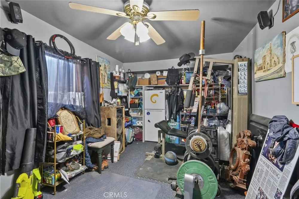 244 10th Santa Paula, CA 93060