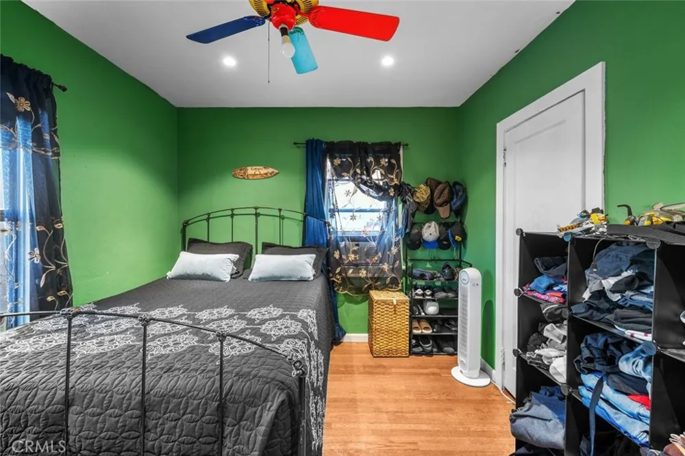 244 10th Santa Paula, CA 93060