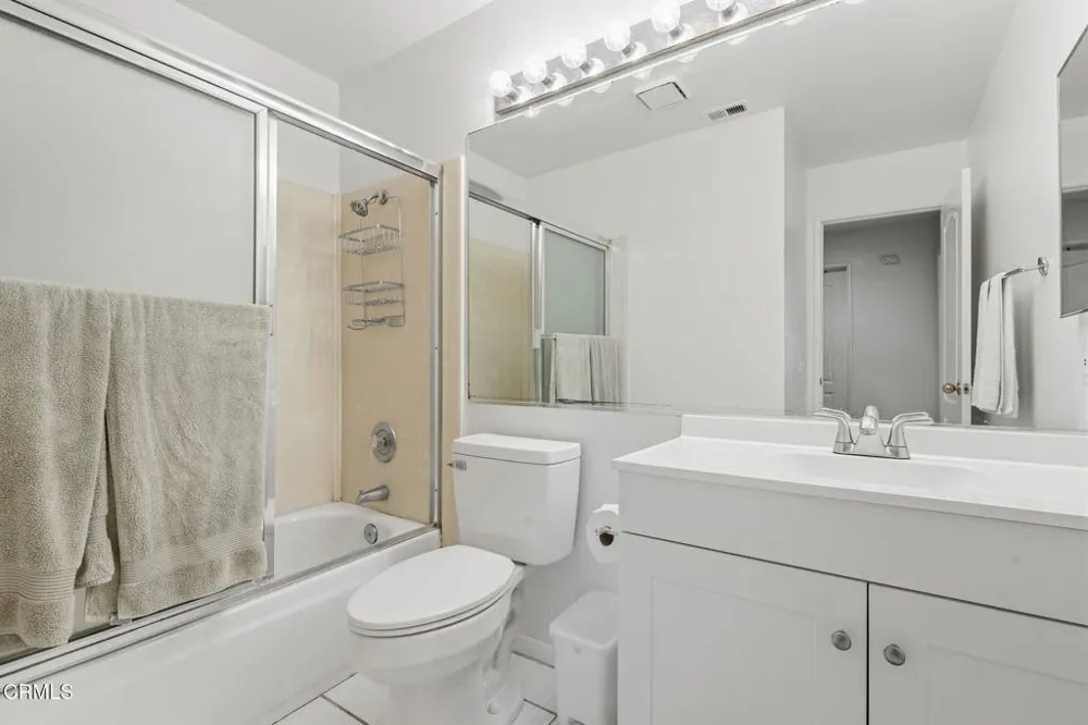 650 Ivywood Lane #A Simi Valley, CA 93065