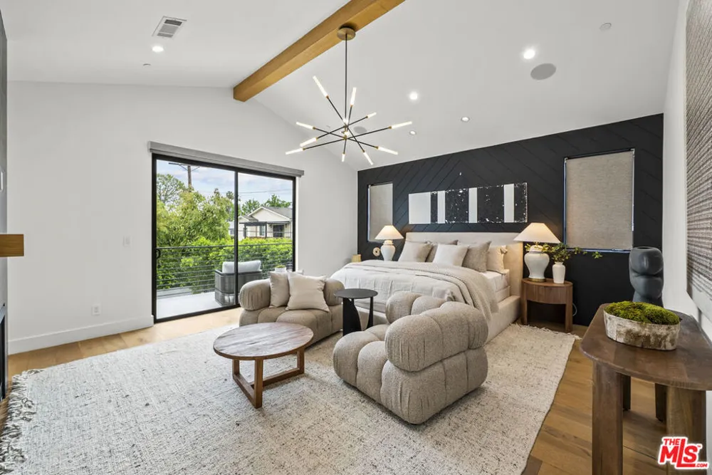 5314 Willis Avenue Sherman Oaks, CA 91411