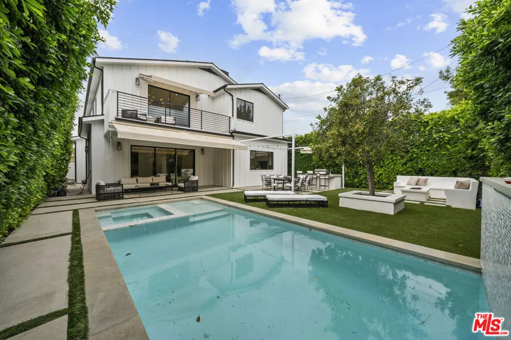 5314 Willis Avenue Sherman Oaks, CA 91411
